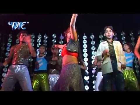 तनी लहंगा उठा दा - Hot Bhojpuri Item Song | Kach Kach Kankhi Mare Patarki | Ashish Pandey | 2014