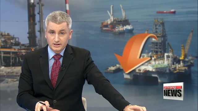 Crude prices fall more than 3% on rising U.S. stockpiles