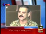 Altaf Hussain is in UK but Why don't you take action against Mehmood Khan Achakzai  - Journalist -- Watch DG ISPR Asim Bajwa's reply