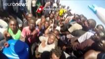 Akdeniz'de son bir haftada 10 binden fazla göçmen kurtarıldı