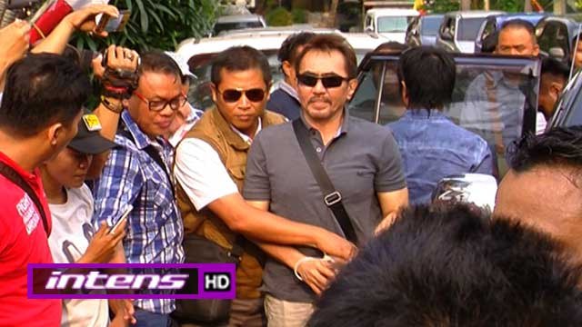 Diborgol, Gatot Brajamusti Ikuti Penggeledahan Ulang Rumahnya - Intens 02 September 2016