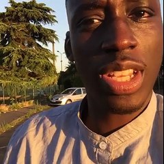 La voiture du dérangement (El Hadj)