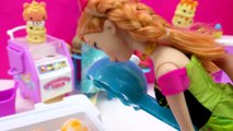 Disney Frozen Dolls Queen Elsa   Princess Anna Play Ice Cream Scoops Tower Game - Toy Video