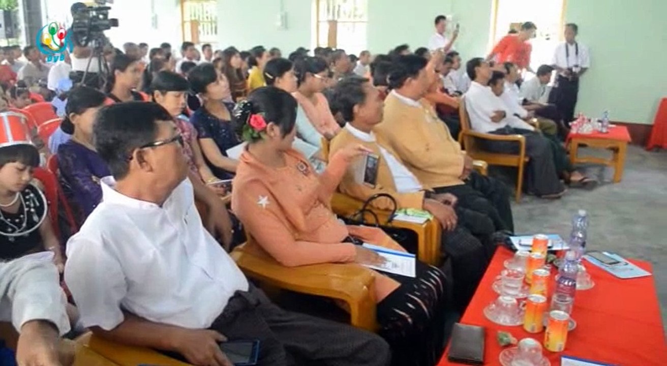 DVB - ၂၁ ရာစု ပင္လံု မွာ ကုိယ္တုိင္ မပါဝင္ႏိုင္ေပမယ့္ အားေပးကူညီရမယ္လို႔ ေျပာ