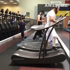 Courir à plus de 37km/h sur un tapis de course... Fou