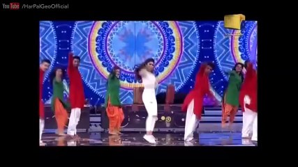 Sohai Ali Abro Stuns with her Elegant Moves  Lux Style Awards 2016