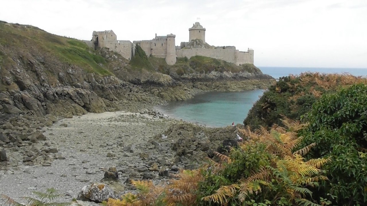 Direction Côte d'Emeraude