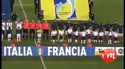 Gianluigi Buffon fait applaudir la Marseillaise pour couvrir les sifflets du public