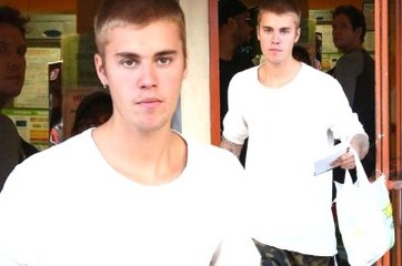 Justin Bieber'ın Kredi Kartı Yetersiz Bakiye Verdi