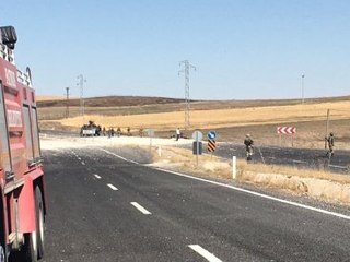 Silvan'da Askeri Aracın Geçişi Sırasında Patlama!