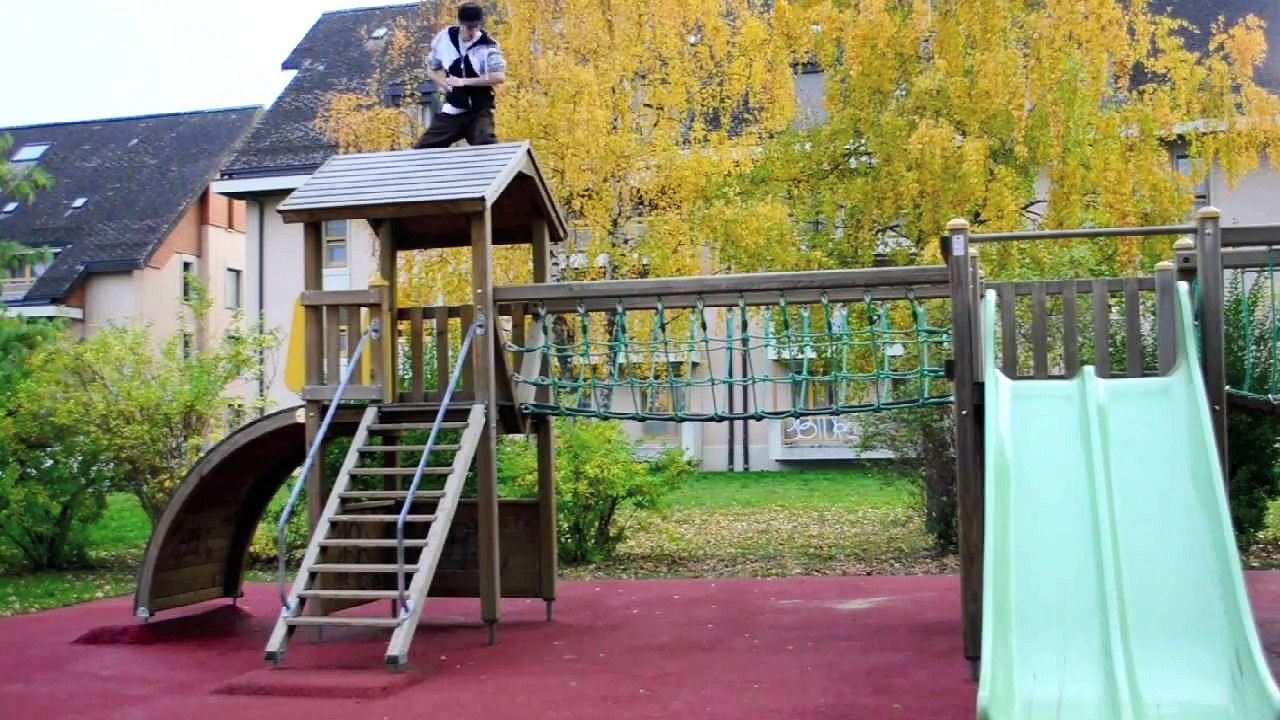 Court-métrage 'Le Fugitif' Elle est morte ma voix... -(