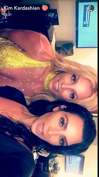 Kim Kardashian , Britney Spears and Hailey Baldwin @ MTV VMA 2016 | SNAPCHAT |