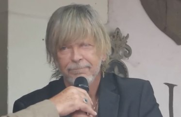 Renaud toujours alcoolique ? Son état de santé inquiète !