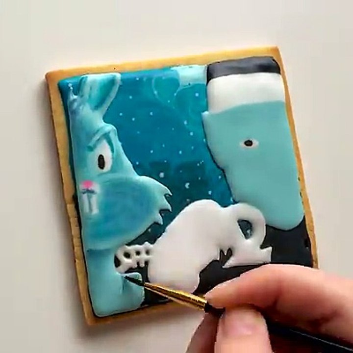 Sponge Cake Cream Kisses