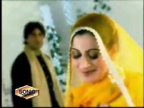 Ayi Mehndi ki ye raat HD