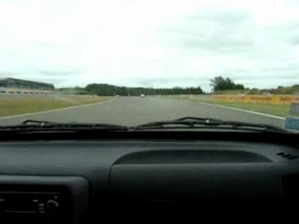 106 S16 Nogaro
