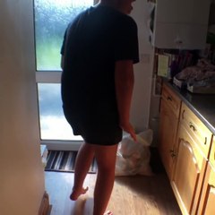 Ben Phillips |  Cloth whip! - PRANK - ouch