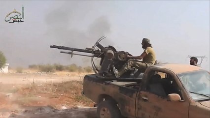 المعارضة السورية تسقط مروحية في ريف حماة