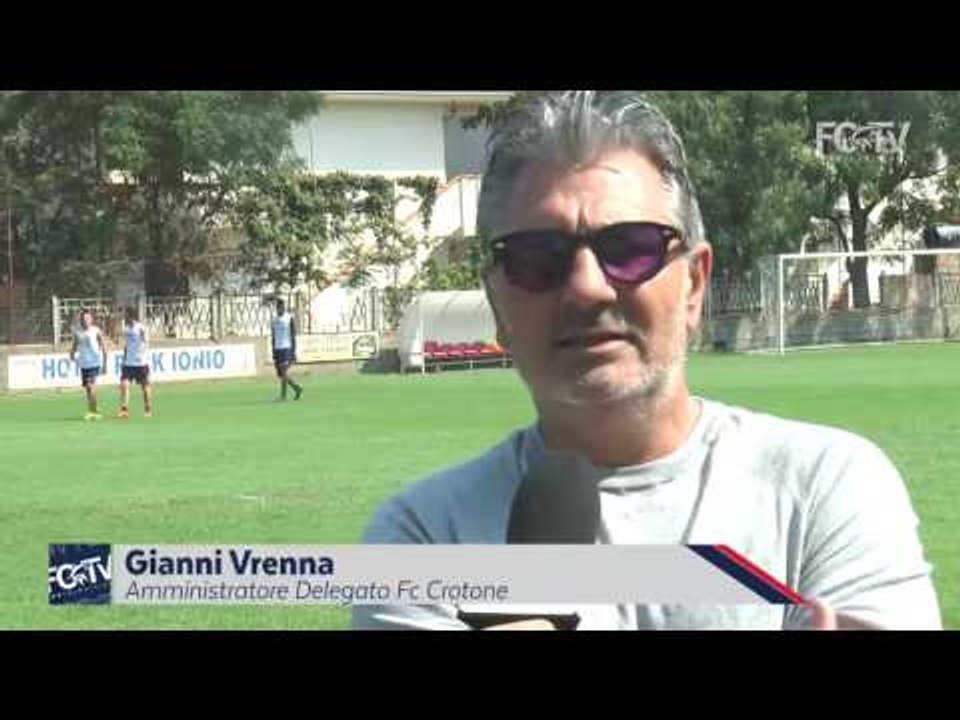 Primo allenamento in rossoblù per Crisetig e Mesbah. L'ad Gianni Vrenna in visita alla squadra