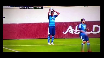 Top 20 FOOTBALL FUNNY THROW IN FAILS & CRAZY 2016