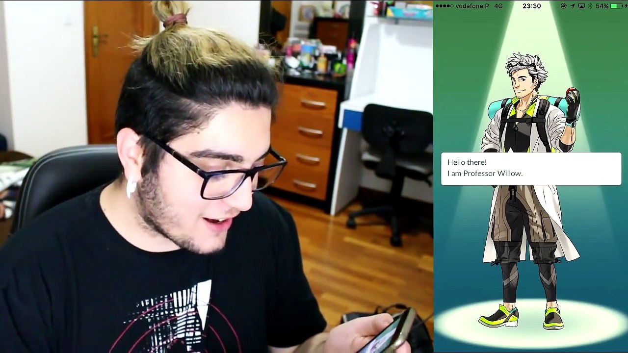 POKÉMON GO #1 - MEU PRIMEIRO POKÉMON ! MCDONALD S É UM GINÁSIO ! !