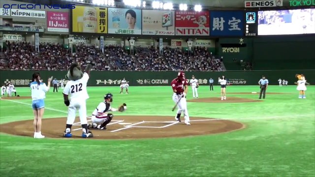 160901 NGT48・北原里英、初始球式でノーバンピッチング