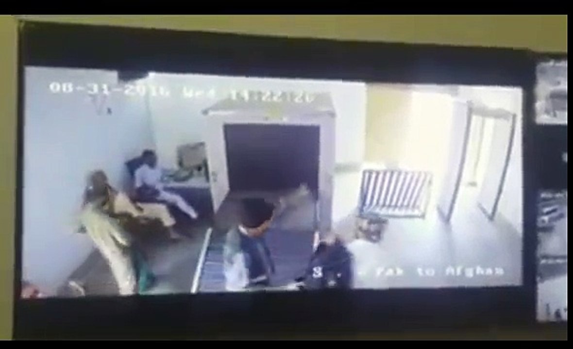Pathan enter in scanner in pak afghan border
