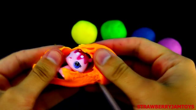 Frozen Play Doh Shopkins Cars 2 LPS Angry Birds Olaf Lollipops Surprise Eggs StrawberryJamToys