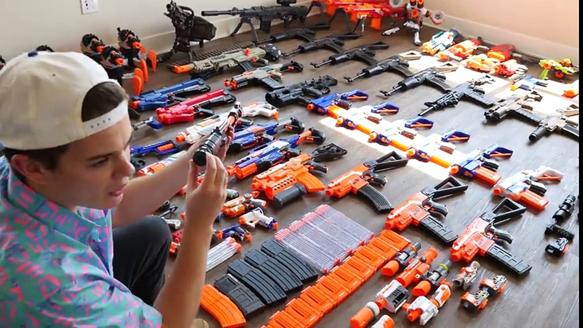 imod parallel operatør My Massive Nerf Gun Arsenal + Nerf AK-47 - video Dailymotion