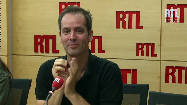 Tanguy Pastureau : Hollande, le type sans bol, est seul