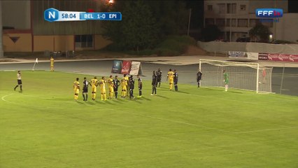 La tête passe tout près!