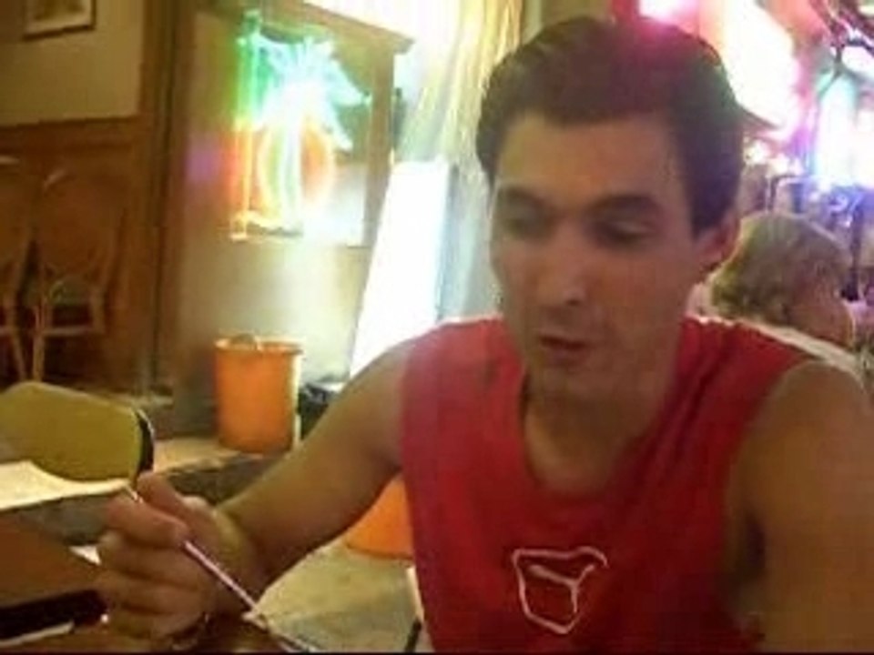 MATT SE FAIT UN COPAIN