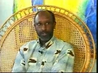 Le franc-maçon jure sur la Bible