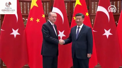 Tải video: Cumhurbaşkanı Erdoğan, Çin Başbakanı Şi Cinping ile görüştü