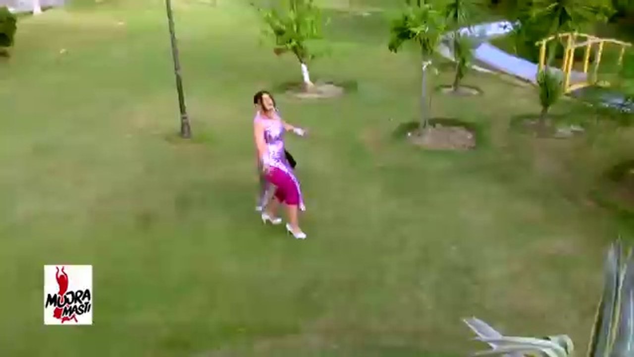 GHAZAL CHOUDHRY 2016 HOT BEDROOM MUJRA - BATIYAN BUJA VEY - PAKISTANI MUJRA DANCE