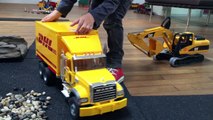 BRUDER CONTAINER-TRUCK - Wechselbrücke DHL played by Jack (3)-NR7sfgdNRDg