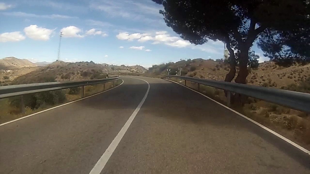 descente Zurgena