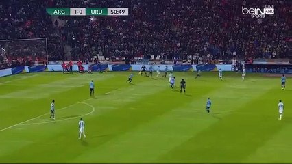 Leo Messi amazing Panna show last night vs. Uruguay