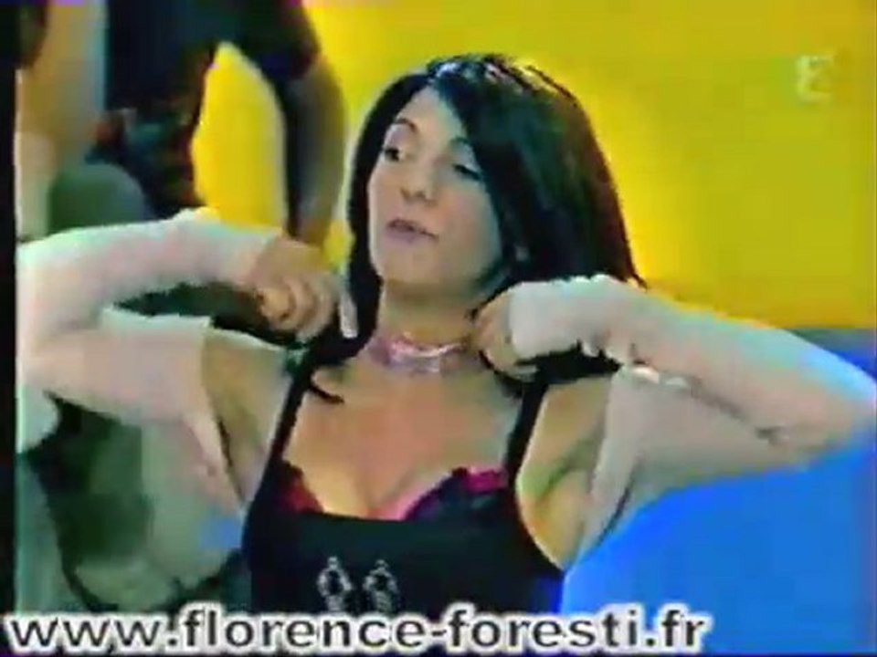 [Florence Foresti] Brigitte - Le politico-dating