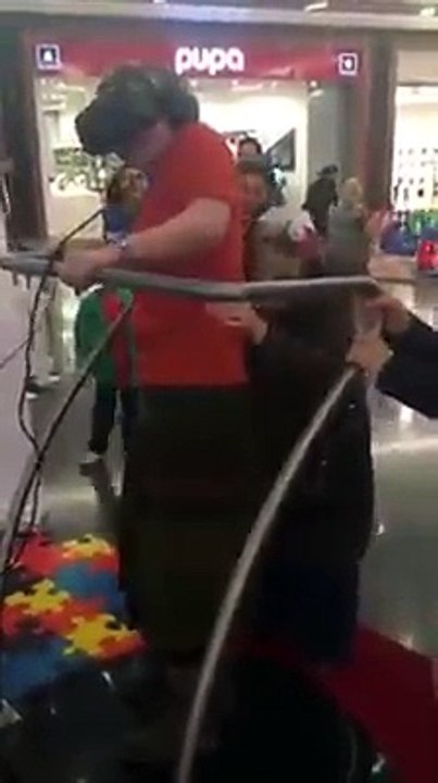 Ablanın Sanal Gerçeklik Gözlüğü ile İmtihanı  Abooowwwww