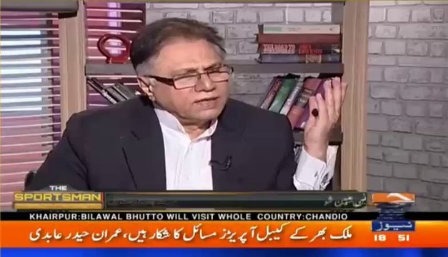 Hassan Nisar's interesting analysis on COAS Raheel Sharif's extension rumors