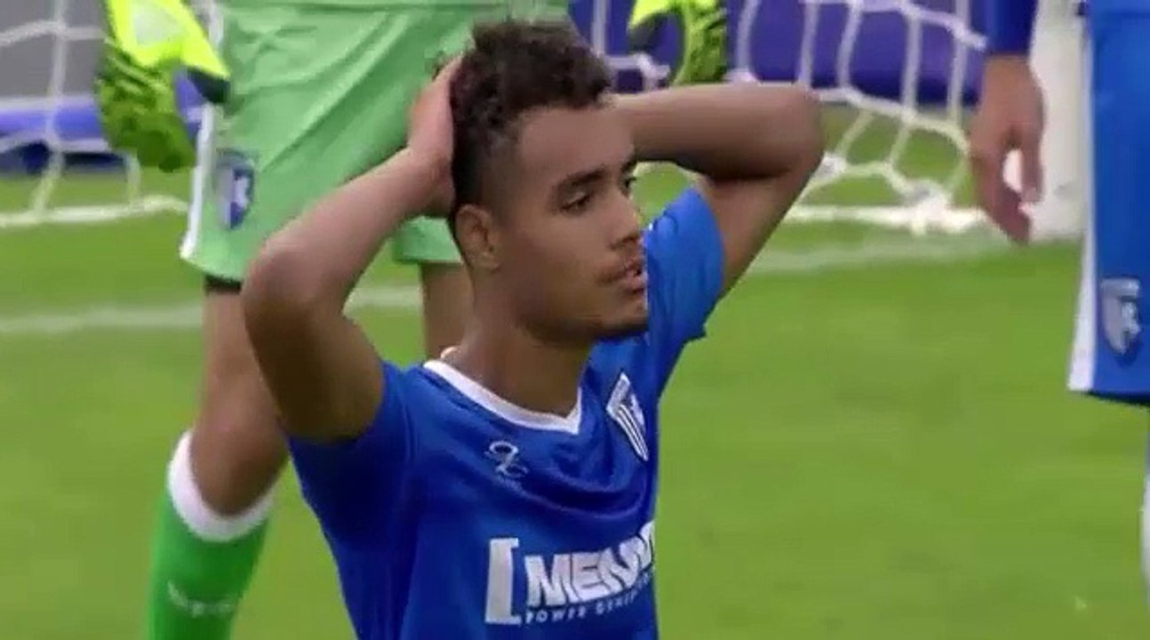 Billy Sharp Penalty Goal HD - Gillingham FC 1-2 Sheffield United FC - 4.9.2016