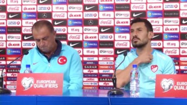 Türkiye Futbol Direktörü Fatih Terim ile Şener Özbayraklı Basın Toplantısında Konuştu - 1