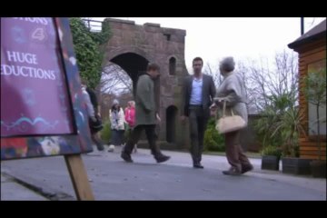 (77) Brendan Brady | 25 and 28 Jan 2011