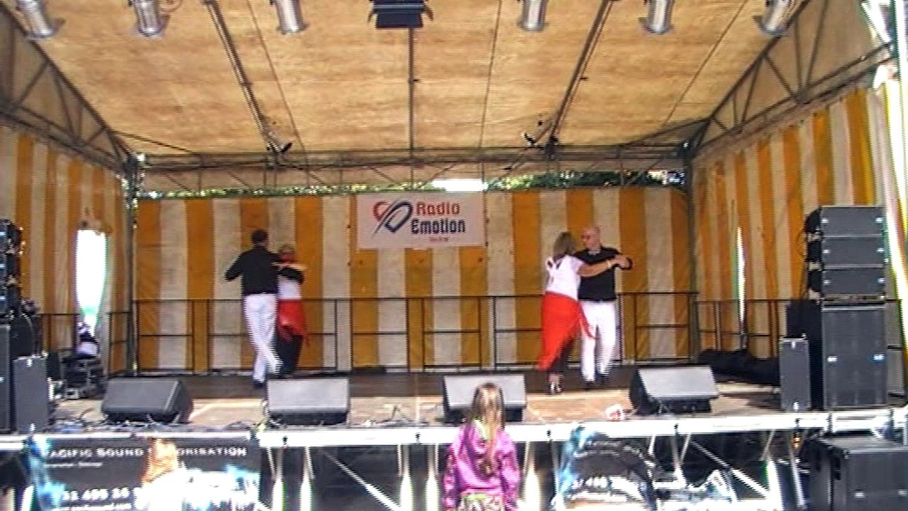 Tango 2