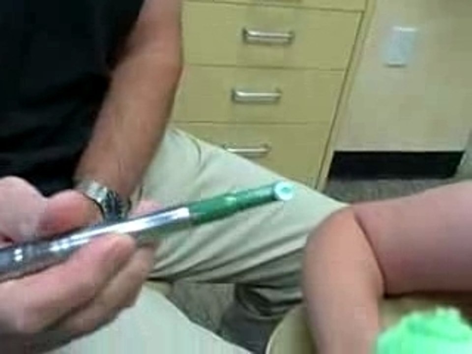 Dino va chez le dentistes