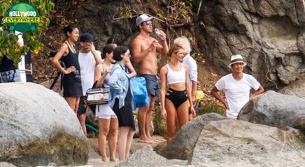 Model Candice Swanepoel Spotted Going TOPLESS On The Beach