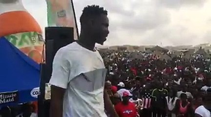 Dip Dunde Guiss draine une foule immense à la plage de Yoff