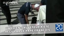 Un chien-sauveteur a été reçu par le pape François