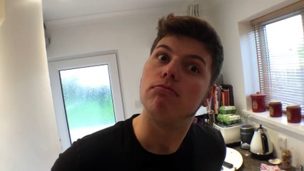 Ben Phillips | Super Seat - My bum is stuck to the seat!- PRANK!!